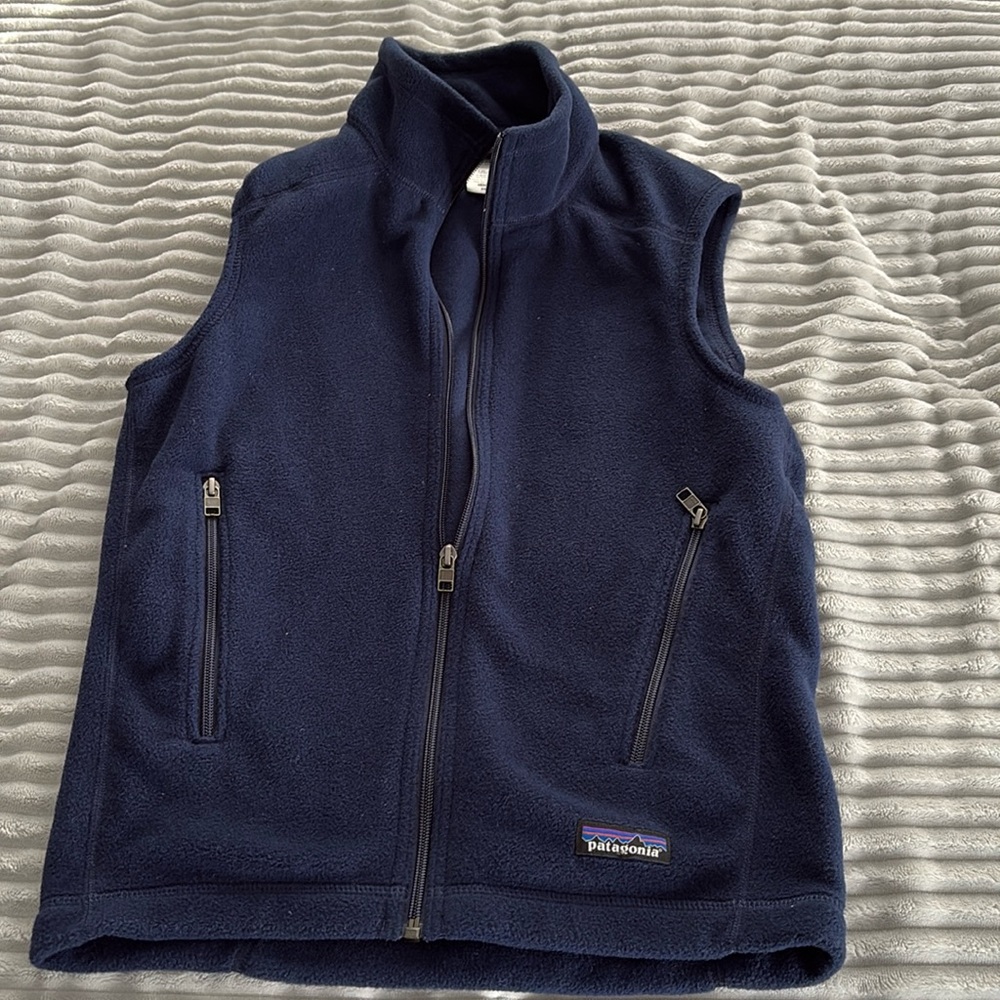 Patagonia men's navy fleece